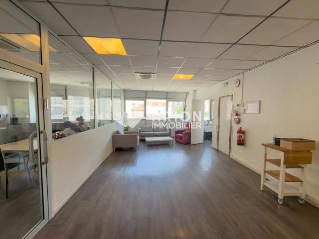 Bureau location à Bobigny, Vaux-montreuil
