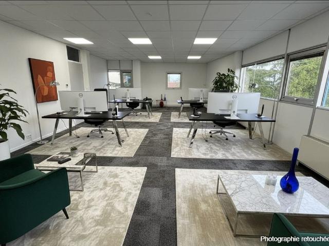 Bureau vente à Pau