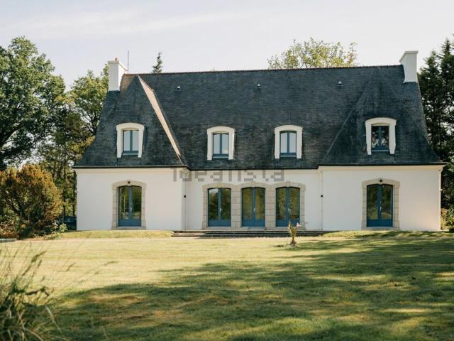 Bureau vente à Ménez Bily, Quimper
