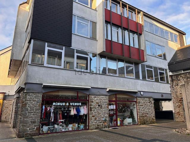 Bureau location à Le Braden, Quimper