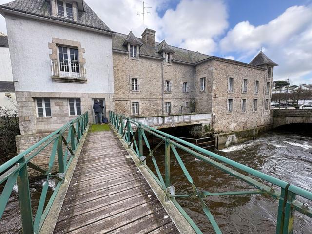 Bureau vente à Bourgneuf, Quimperlé