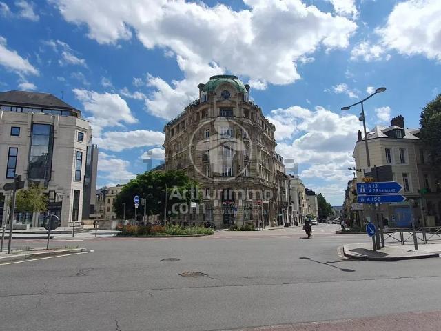 Bureau vente à Quartier Gare / Jouvenet, Rouen