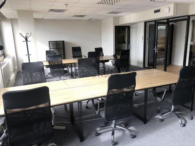 Bureau location à Les Bureaux de la Colline, Saint-Cloud