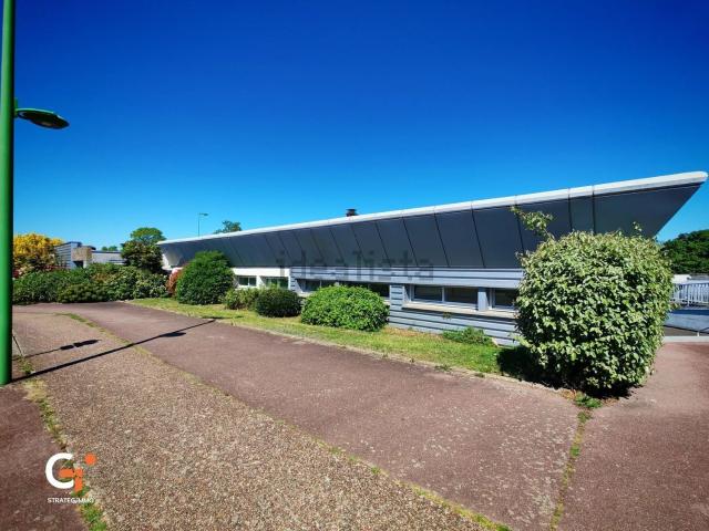 Bureau vente à Le Château Blanc, Saint-Étienne-du-Rouvray