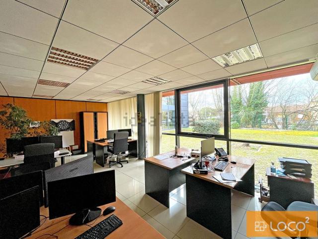 Bureau location à Zone d'activités du Cassé 2, Saint-Jean