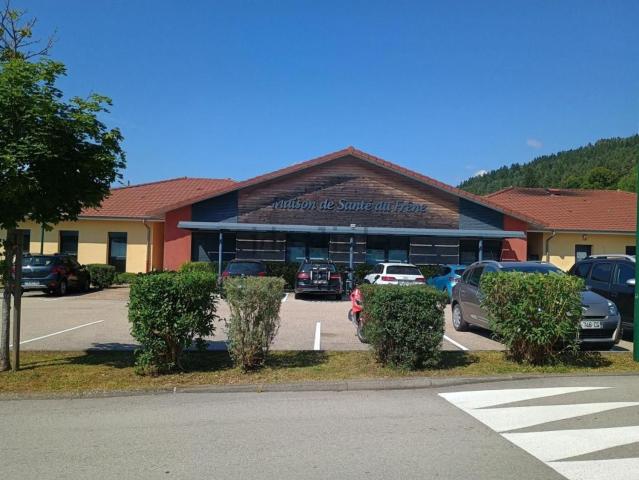 Bureau location à Le Village, Saint-Martin-du-Frêne