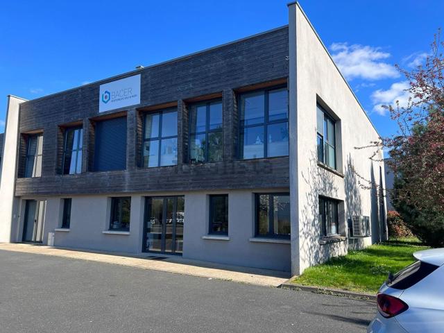 Bureau location à Lieusaint, Seine-et-Marne
