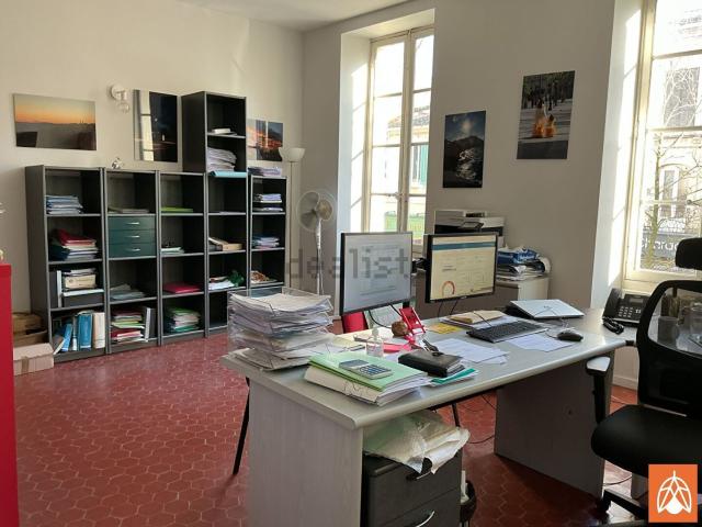Bureau location à Les Bressons, Salon-de-Provence