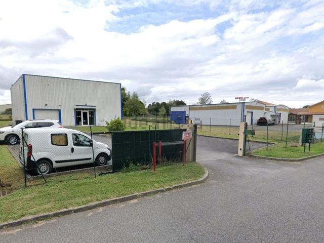 Bureau vente à Sauvagnon, Pyrénées-Atlantiques