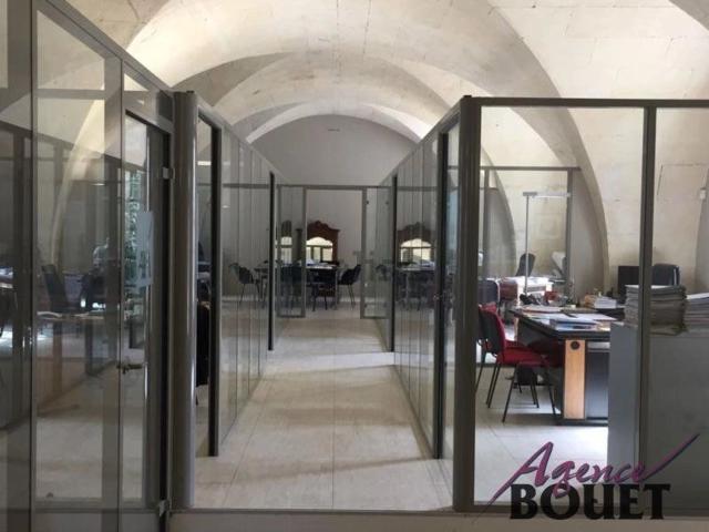 Bureau vente à Quartier Kilmaine, Tarascon