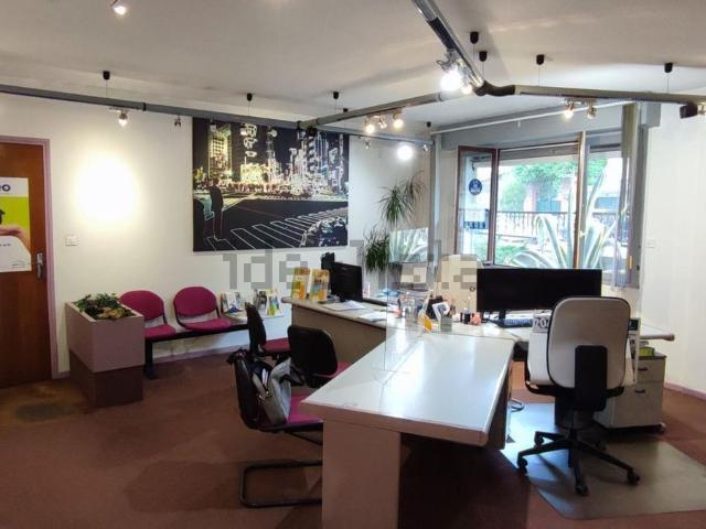 Bureau vente à L'Arsenal, Tarbes