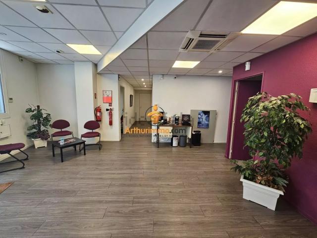 Bureau vente à Marcadieu, Tarbes