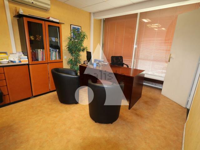 Bureau vente à Marcadieu, Tarbes