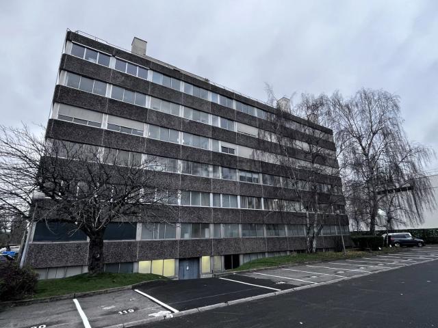 Bureau location à Parc d'activités de Trappes–Élancourt, Trappes