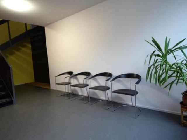 Büro mieten in La Tène