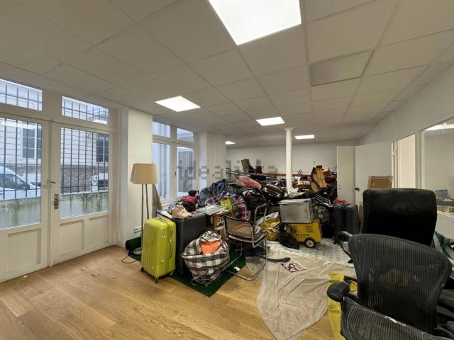 Bureau vente à Paris 9e Arrondissement, Paris