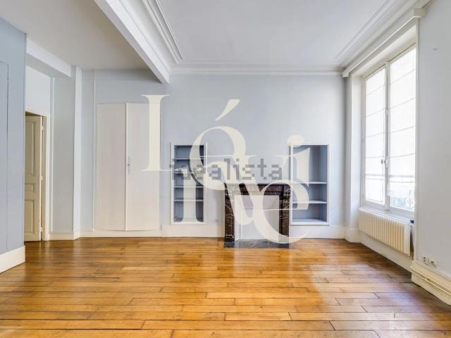 Bureau vente à Paris 5e Arrondissement, Paris