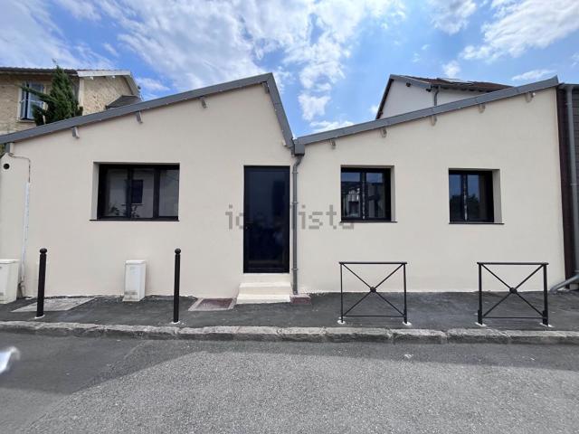 Bureau location à Villennes-sur-Seine, Yvelines