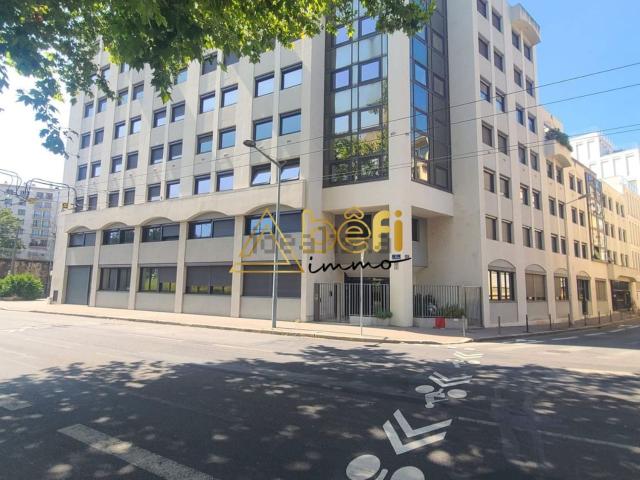 Bureau vente à Charpennes, Villeurbanne