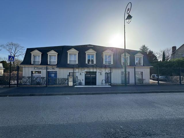 Bureau vente à Saint-Firmin, Vineuil-Saint-Firmin