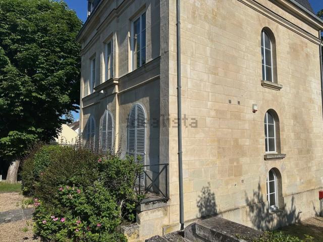 Bureau location à Vineuil, Vineuil-Saint-Firmin