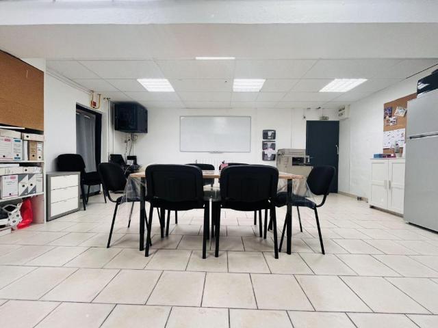 Bureau vente à Nîmes, Bagnols-sur-cèze
