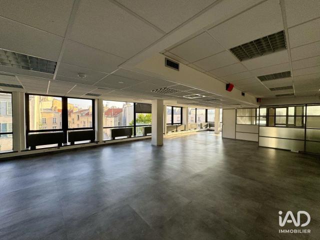 Bureau vente à Nanterre, Saint-cloud