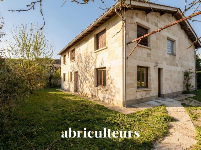 Bureau vente à Bordeaux