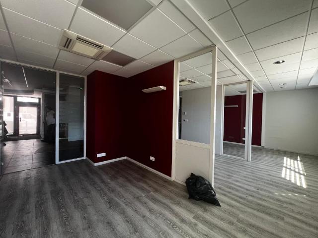 Bureau vente à Marseille