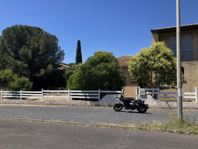 Bureau vente à Béziers