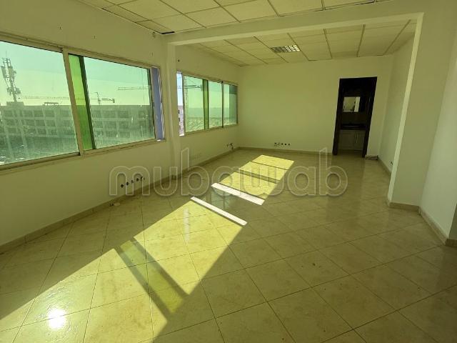 Bureau location à Anfa, Gharb-Chrarda-Beni Hssen