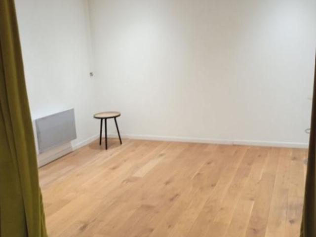 Bureau vente à Montpellier, Sète