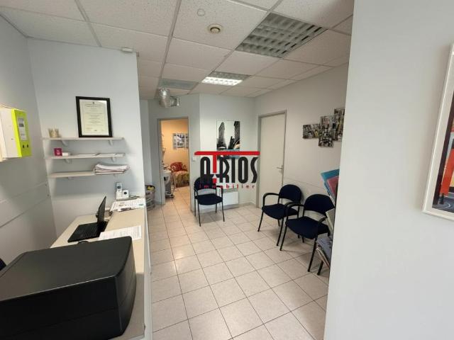Bureau vente à Arrondissement de Toulon, Hyères