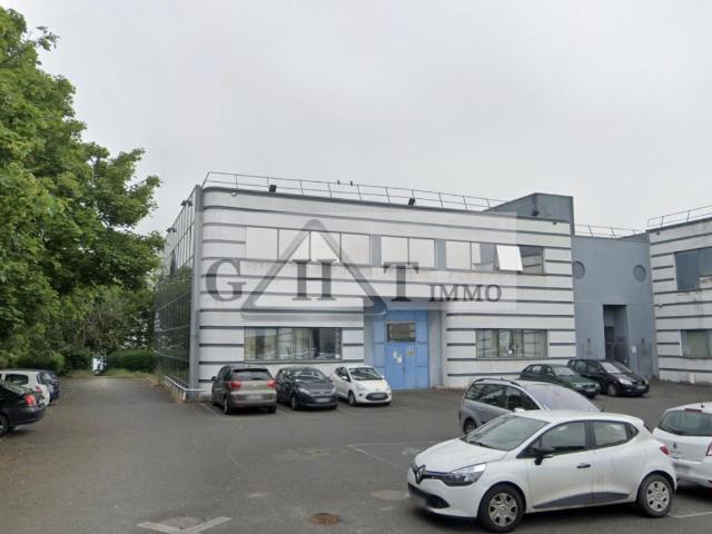 Bureau vente à Évry, Grigny