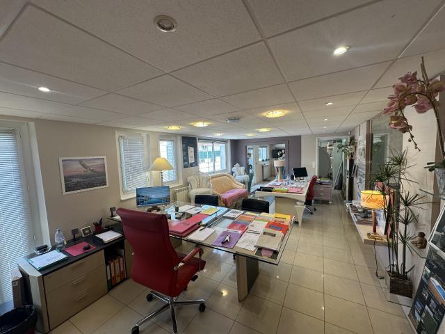 Bureau vente à Arrondissement de Draguignan, Puget-sur-argens