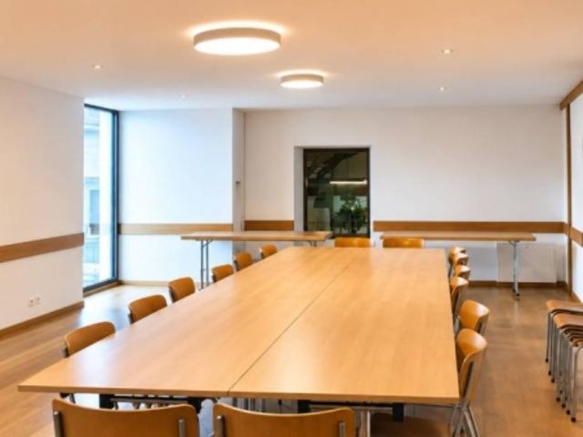 Büro mieten in Bardonnex