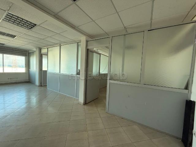 Bureau location à Anfa, Gharb-Chrarda-Beni Hssen