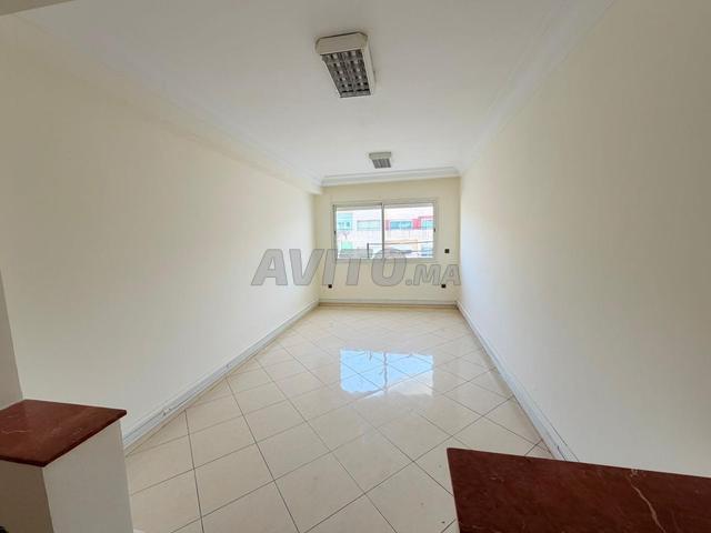 Bureau location à Anfa, Gharb-Chrarda-Beni Hssen