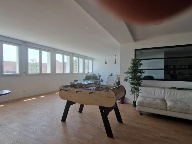 Bureau vente à Lyon, Métropole de Lyon