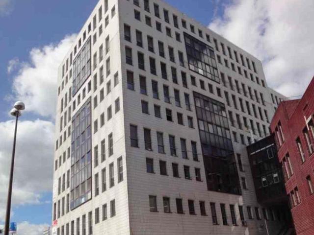 Bureau vente à Versailles, Montigny-le-bretonneux