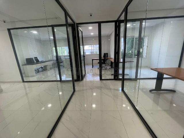 Bureau vente à Anfa, Gharb-Chrarda-Beni Hssen
