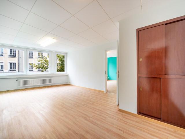 Büro kaufen in Cheseaux-Lausanne, Waadt
