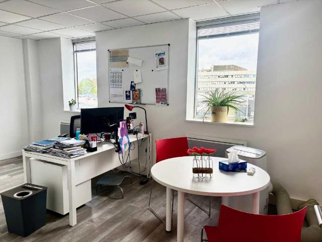 Bureau location à Créteil
