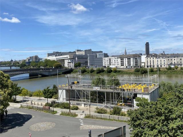 Bureau location à Nantes