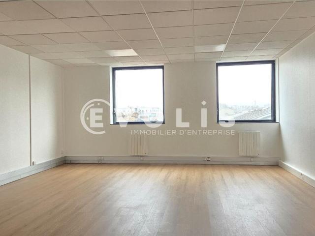 Bureau location à L'Haÿ-les-Roses, Ivry-sur-seine