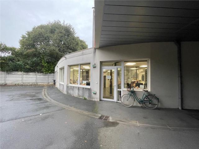 Bureau vente à Bordeaux, Le Bouscat