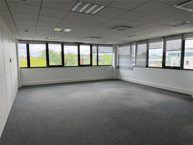 Bureau location à Bordeaux, Mérignac