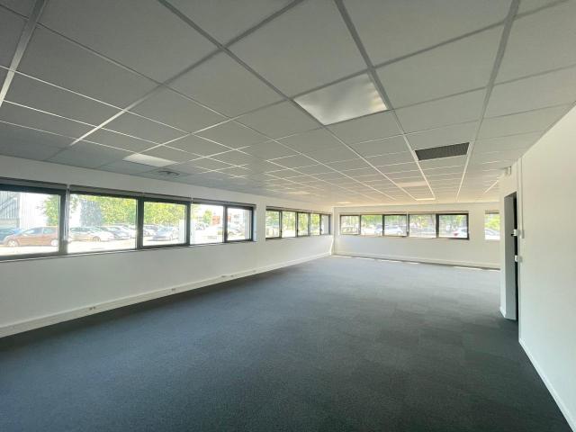 Bureau location à Bordeaux, Mérignac