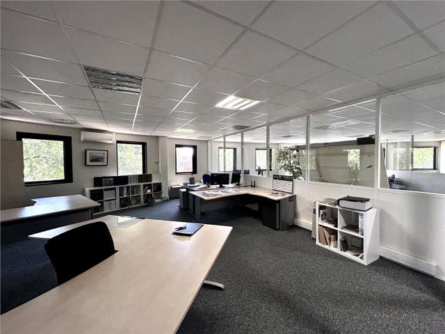 Bureau location à Bordeaux, Mérignac