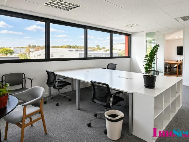 Bureau location à Bordeaux, Mérignac